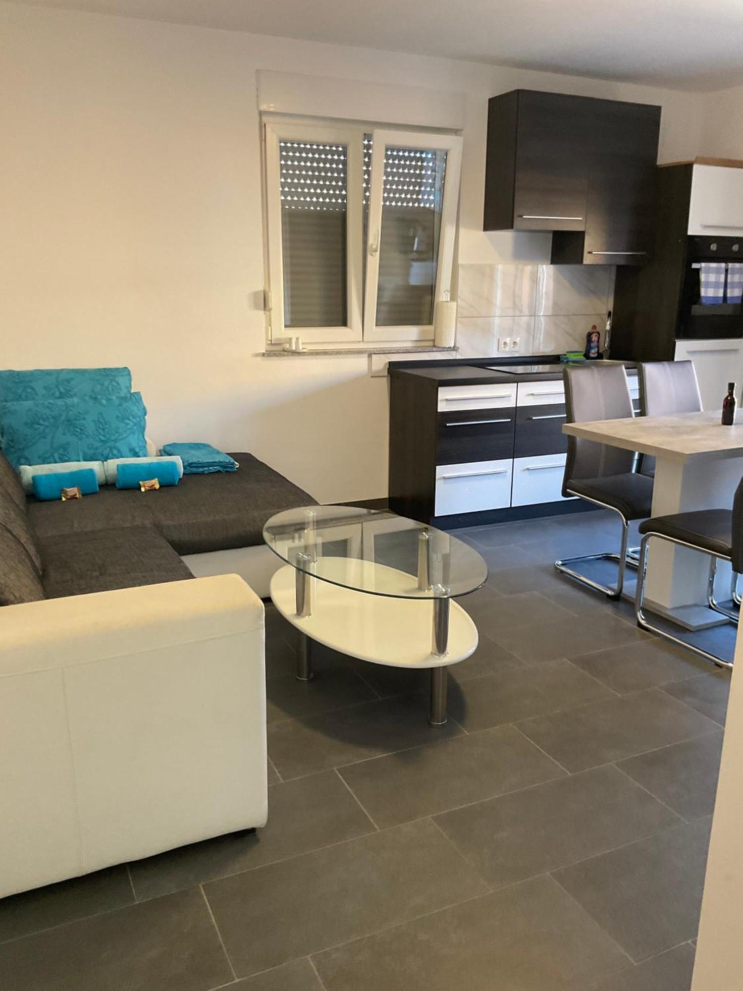 Apartment Matic Врси Екстериор снимка