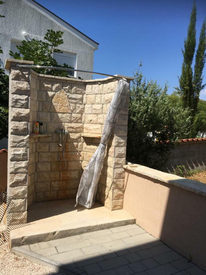 Apartment Matic Врси Екстериор снимка