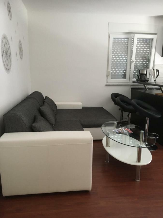 Apartment Matic Врси Екстериор снимка